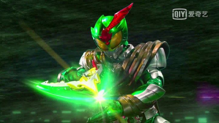 铠甲勇士拿瓦:绿苍蝇铠甲,敢说这造型不是模仿假面骑士?