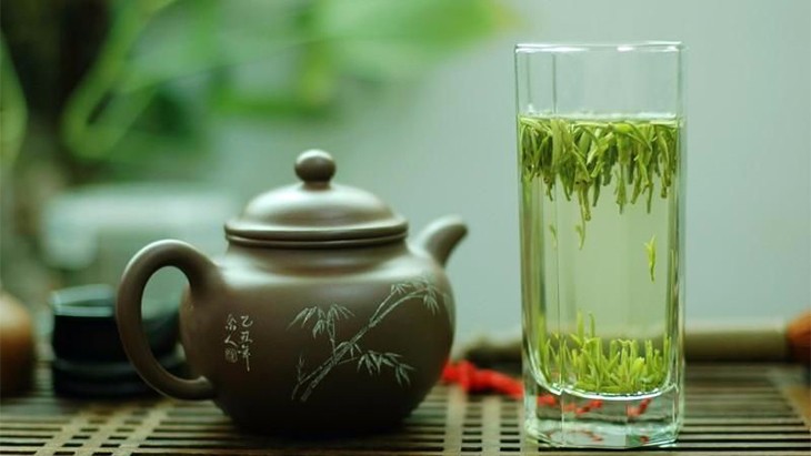 如何冲泡一杯绿茶?学习一些小技巧!泡出的茶又香又醇!