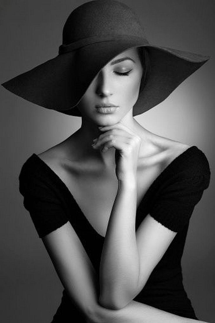 会戴帽子的小个子女生才有春天