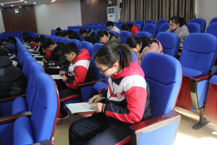 郑州管城区回民中学举行第一届数学学科知识竞赛60分钟强技能