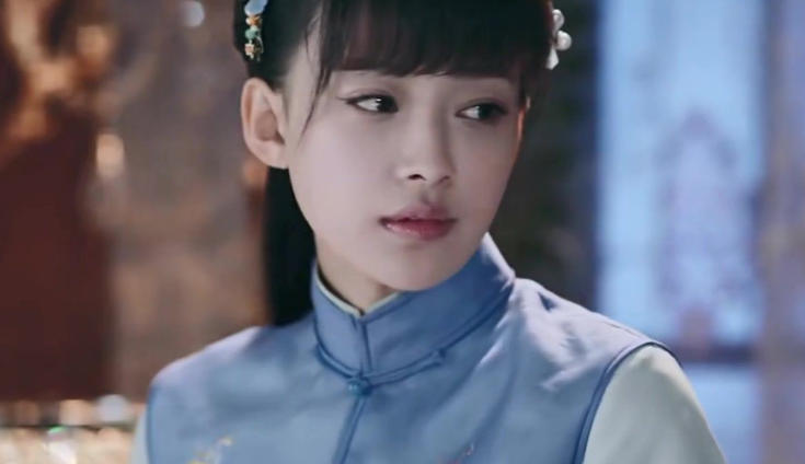 初相见秦桑隐忍不吃醋惹怒易连恺火烧二人亲密结婚照