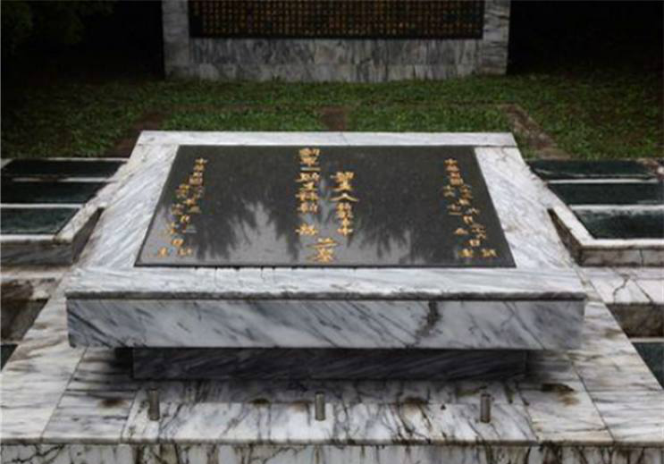 薛岳将军之墓,自创天炉战法,歼灭日军10万,名扬世界