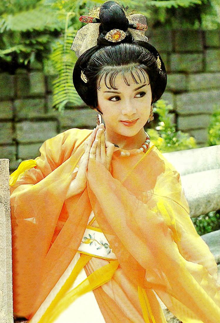 5岁被父母利用,长大被老公利用,老了被儿子利用,如今成这样