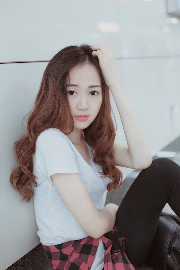 一个清甜可爱,青涩而美丽的少女姑娘!|人像|秀发|小妹_新浪新闻