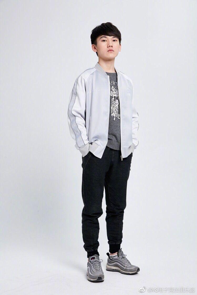 所以导致ig有突破口,但是天才少年杰克辣舞的加盟却改变了这一现状