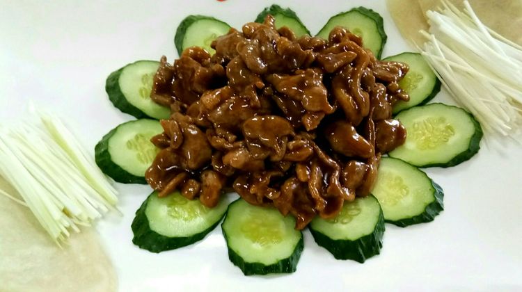 赤酱添香酱爆鸭胸