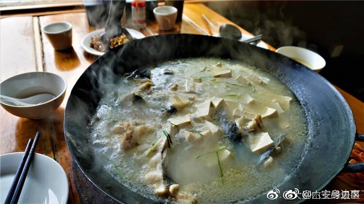 六安霍山，来自大别山美味——吊锅鱼[馋嘴]|吊锅|六安|霍山_新浪新闻