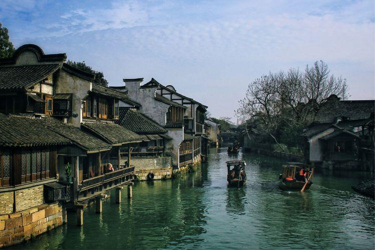 中国六大古镇之一, 江南的封面, 东方古老文明的活化石!