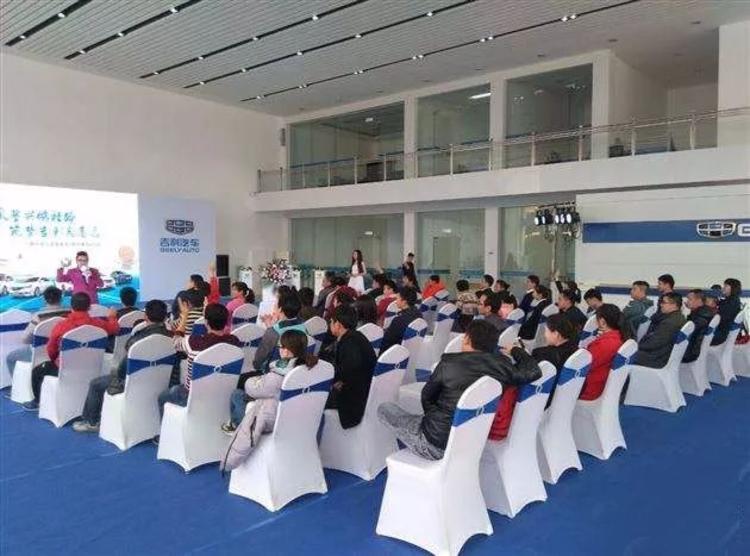 又到年底了,去4S店买车这样砍价最便宜!