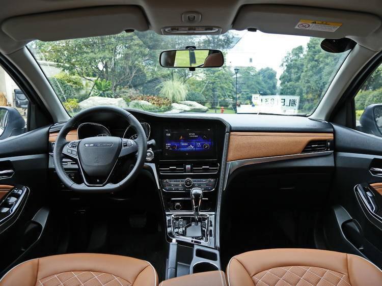 8.98万起，这台刚上市的国产SUV，拥有15万级合资车底子！