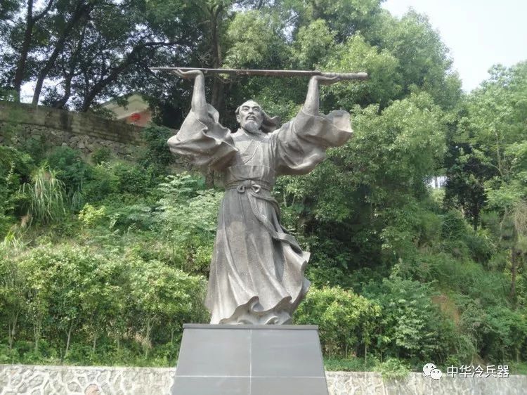 古代最出色的六位铸剑大师，一人所铸差点要了秦王的命|干将|欧冶子|莫邪_新浪新闻