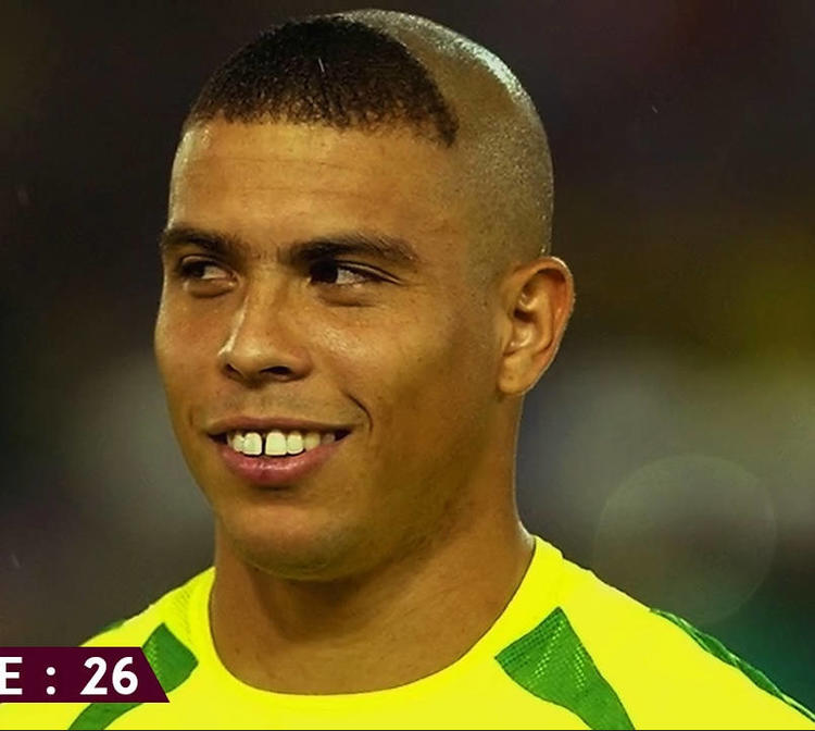 从"外星人"到"肥罗"!带您看看罗纳尔多的身材变化!