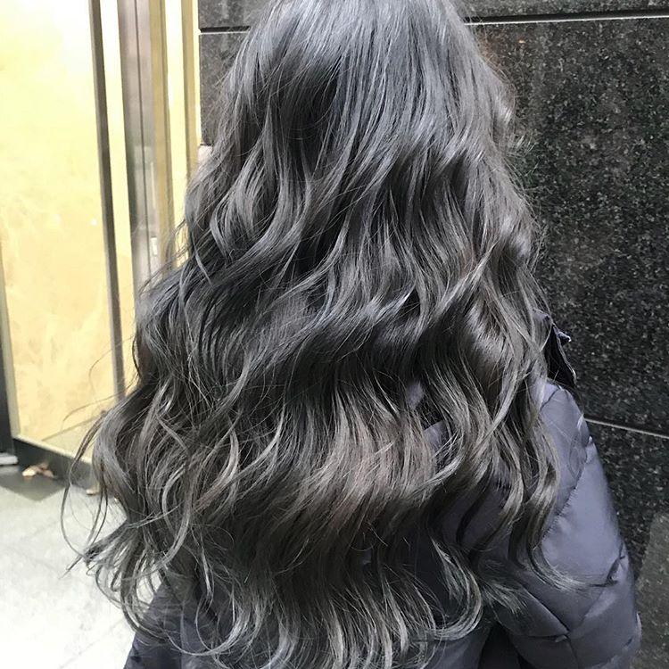 最受长发女生喜爱的发型水波纹