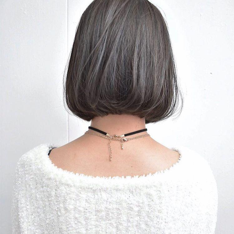 波波头搭配这样的颜色,2018最流行