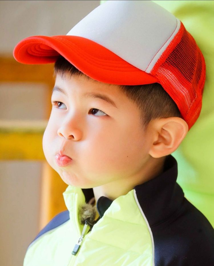 安吉换门牙漏风,可爱满分,人帅豁牙也还是帅的