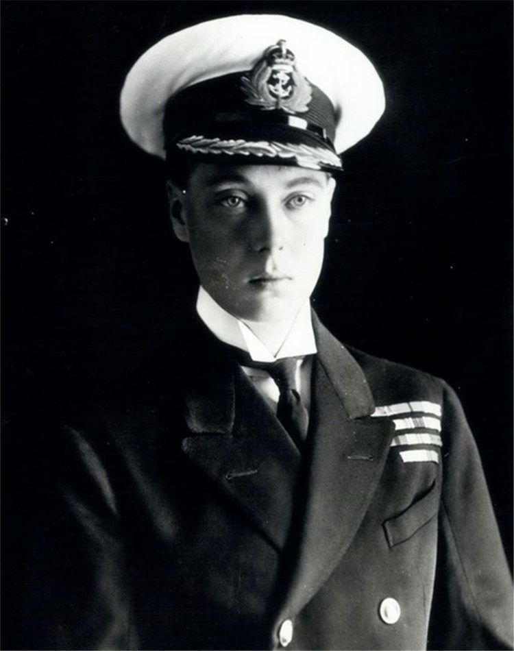 英王爱德华八世绝版旧照,第三幅图,是他一生的挚爱