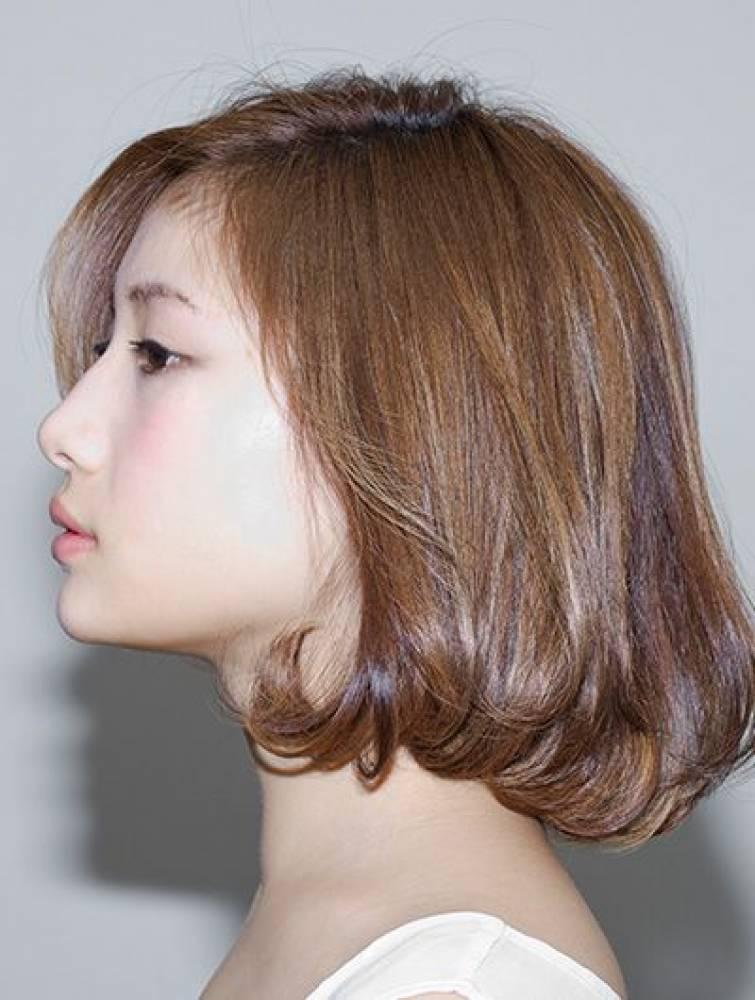 半长不短的头发东翘西翘好烦恼4款过度期发型让你一秒变萌妹