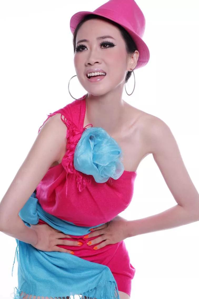 芙蓉姐姐写真2.0,美出新高度