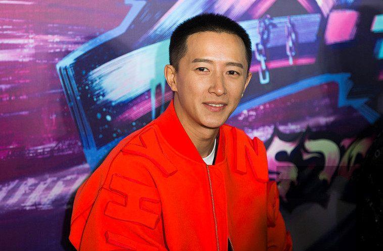 罗志祥,韩庚,黄子韬,易烊千玺同参加综艺,没了ps韩庚最完美