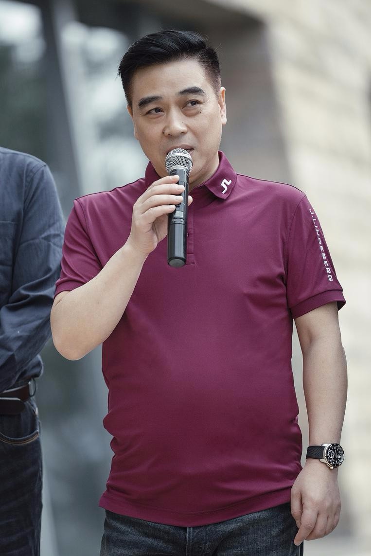 《如果岁月可回头》开机 靳东携手蒋欣踏上疗情之旅