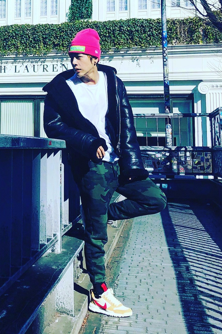 徐海乔拍照pose快速get 让你的旅游照集赞无数