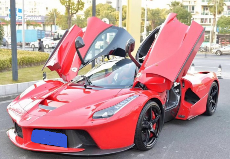 浙江一富家公子花2600万买辆法拉利开了三年后转手净赚1千万