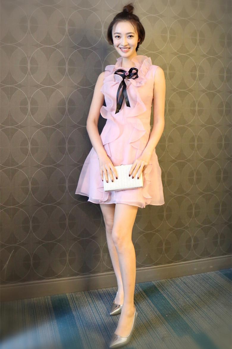 杨菲洋演技方面都不输大幂幂, 这样的身材你想说啥