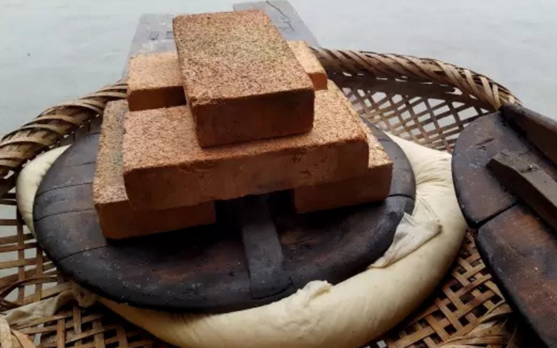 农村纯手工做的豆腐你吃过吗?味道是在是太香了