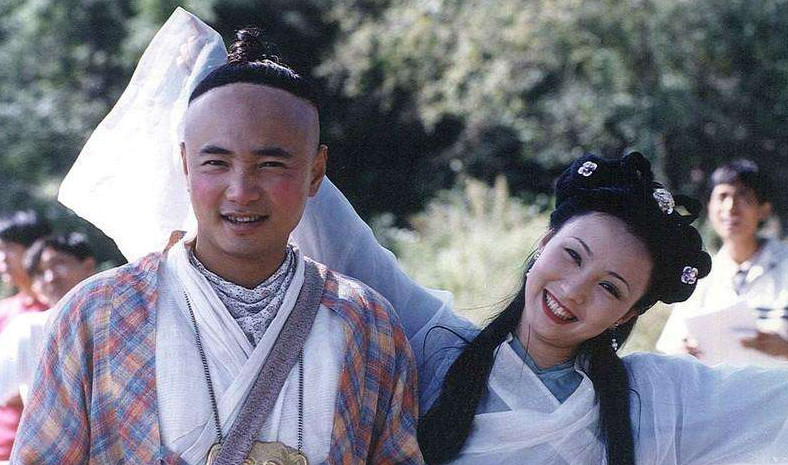 2000年,一部《春光灿烂猪八戒》让徐峥和陶虹走进了观众的心里.