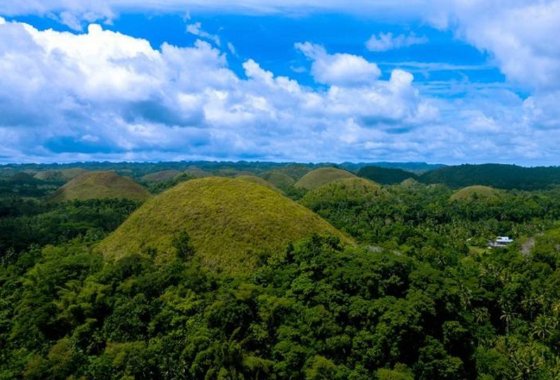 这1000多座小山一到夏天就自动变色连科学家都无法解释