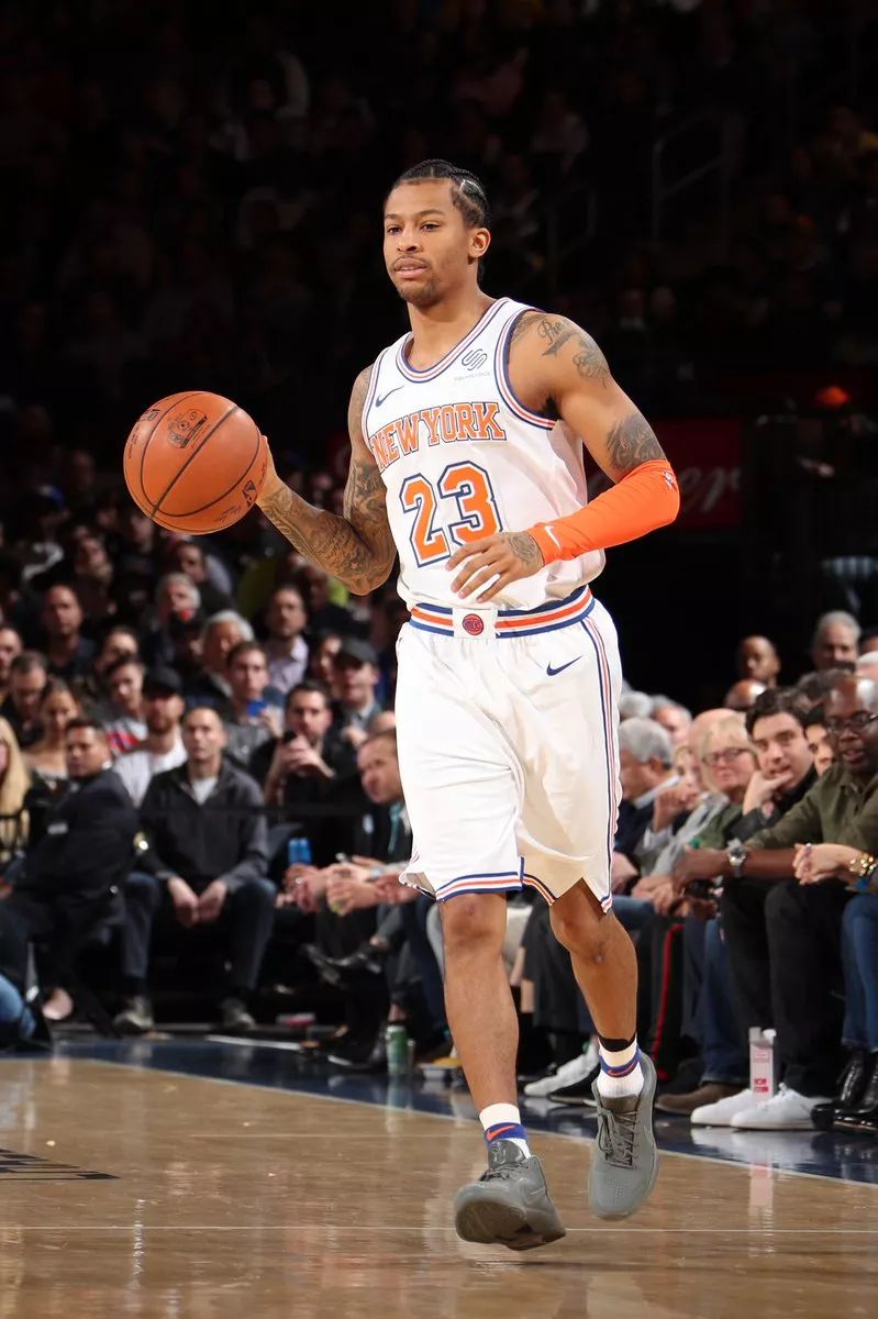 特雷·伯克 (trey burke) —— nike zoom kobe 5 ftb尼克·杨 (nick