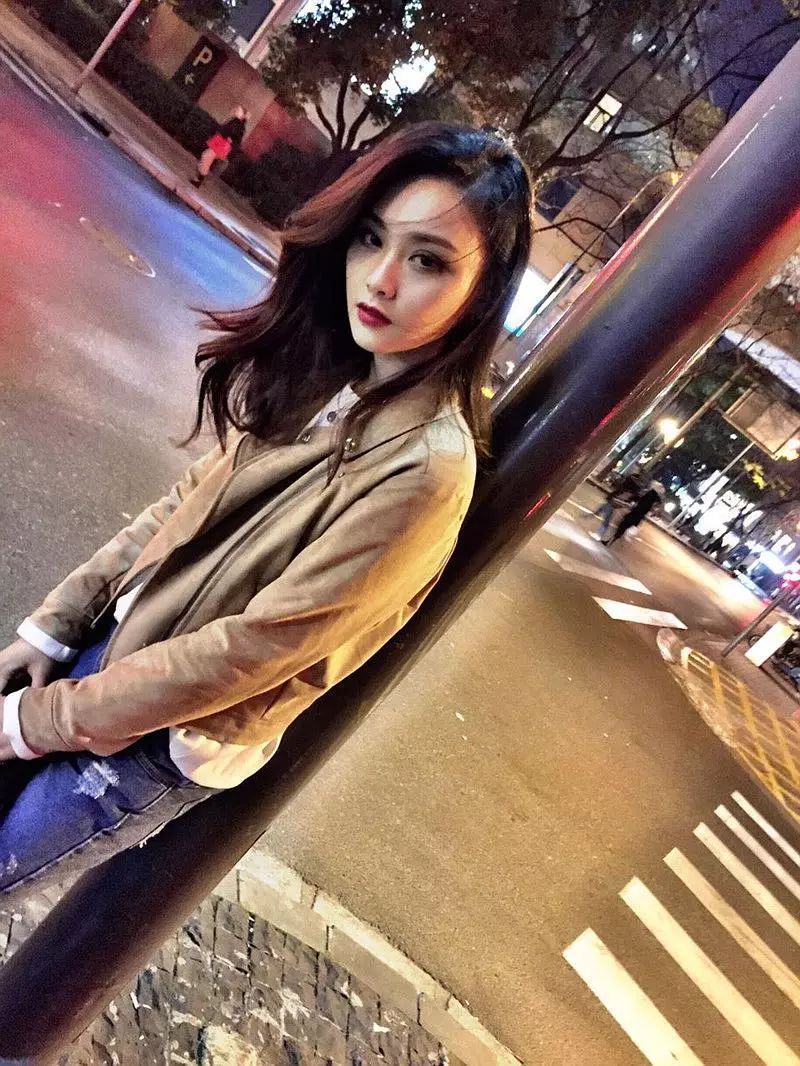 才演了3部就坐拥45亿票房唐探2小美女不简单