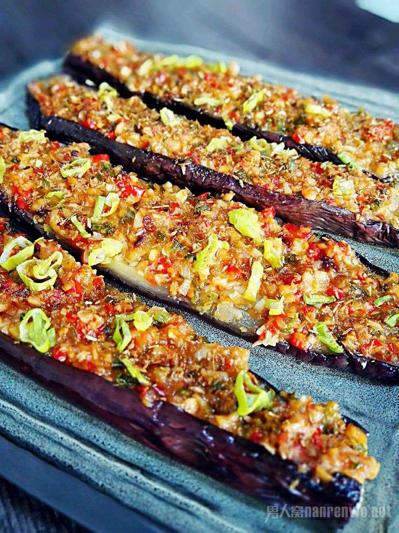 烧烤必点蒜蓉烤茄子! 嘴馋在家做便宜又卫生