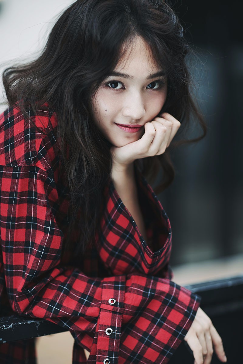 王艺霏的街角日记 新年和小姐姐来偶遇吧