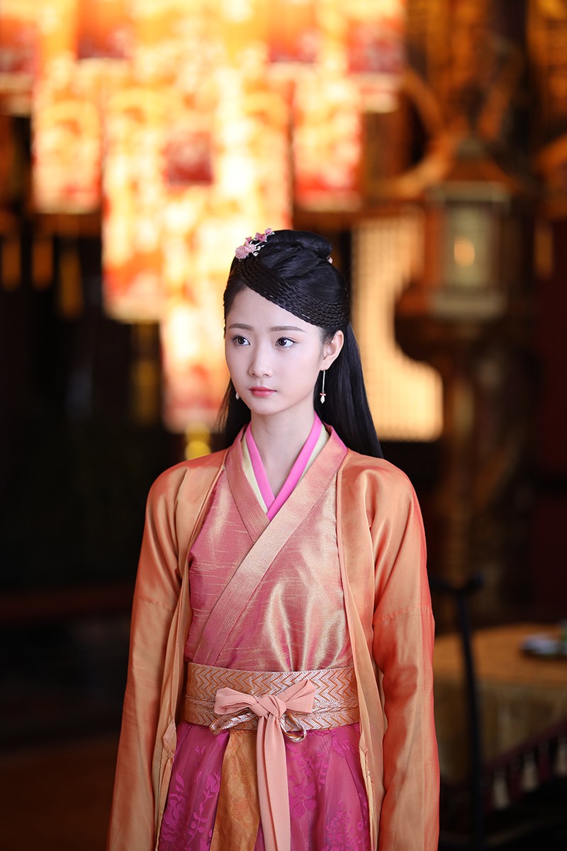 《龙凤店传奇》圆满收官 张垚绝美落幕展演绎实力