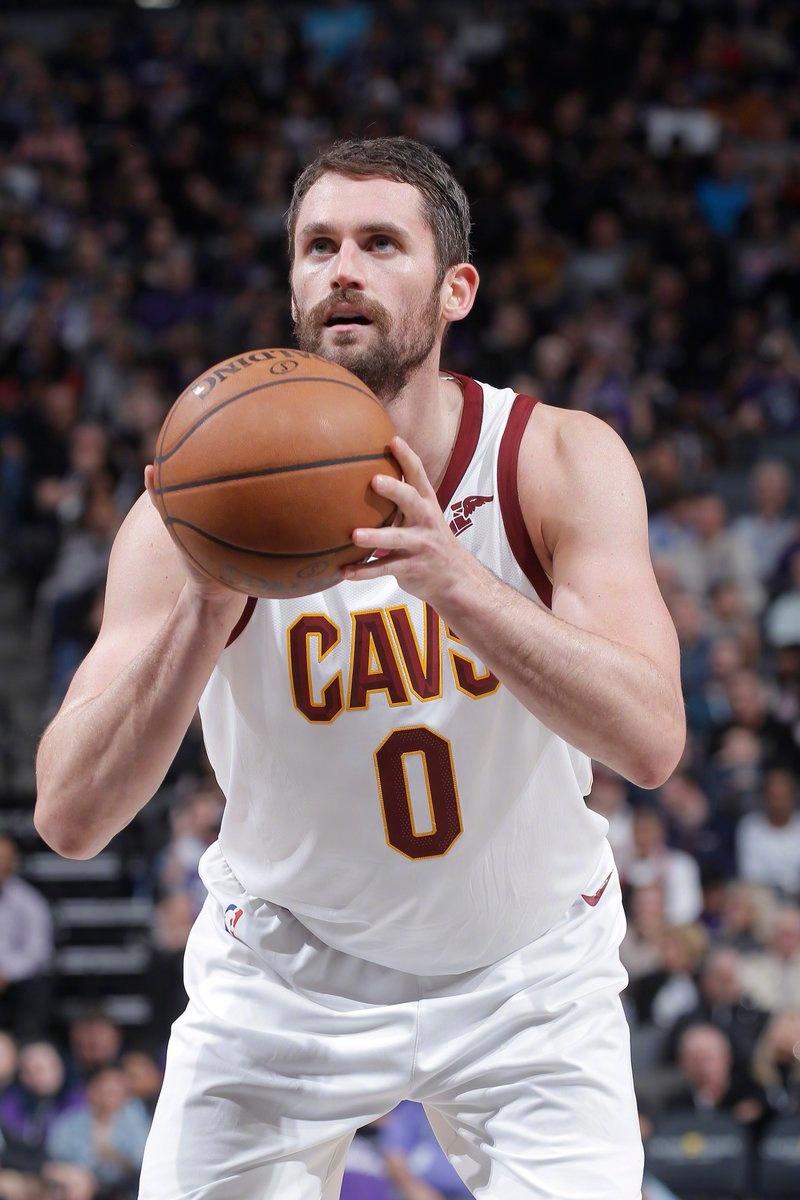 詹姆斯离队后, 他将是骑士新主? 乐福再不回来首发位置难保!