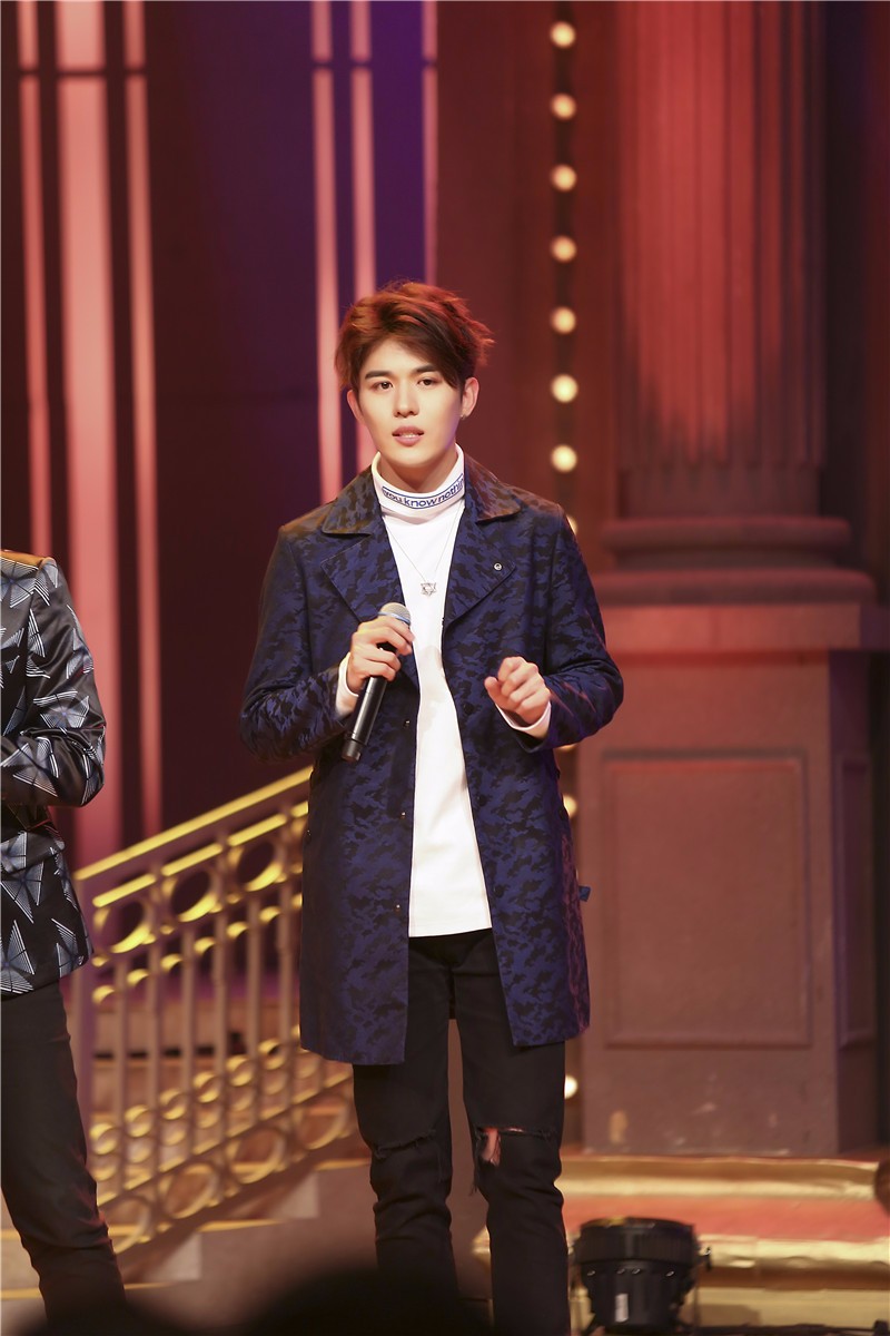 zero-g蒙恩,赫宣搭档朱桢,杨迪主持《今夜现场秀》