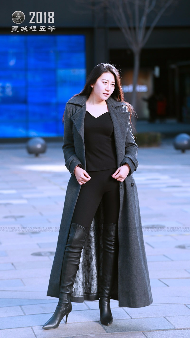 街拍充满时尚的三里屯美女如云用镜头捕捉美女的独特风韵