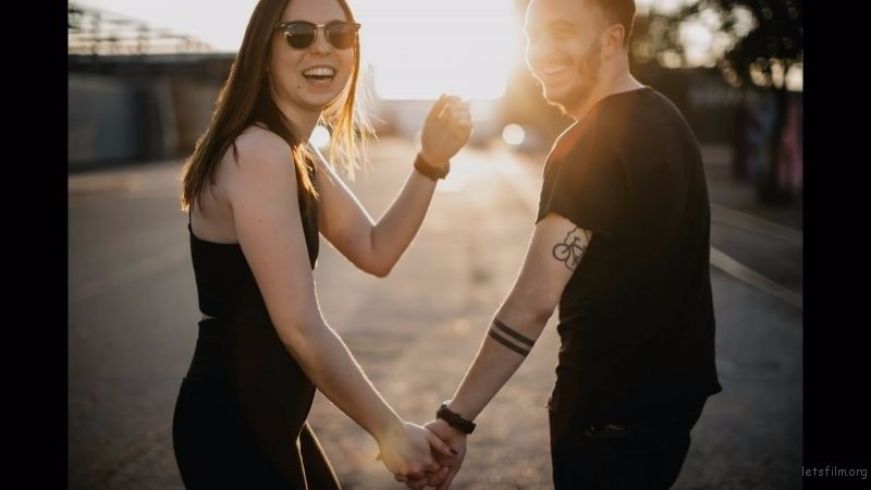 有了独自啃狗粮的觉悟,才能拍好亲密情侣照|狗粮|拍摄|小动作_新浪