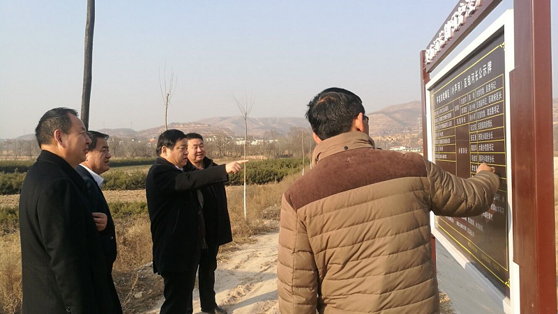 崆峒区小芦河,南杨涧河长徐小军巡河