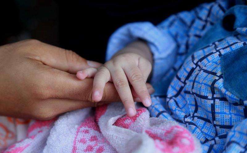 最痛苦焦急的时候还是孩子生病的时候,特别是两个孩子亲近,一个生病了