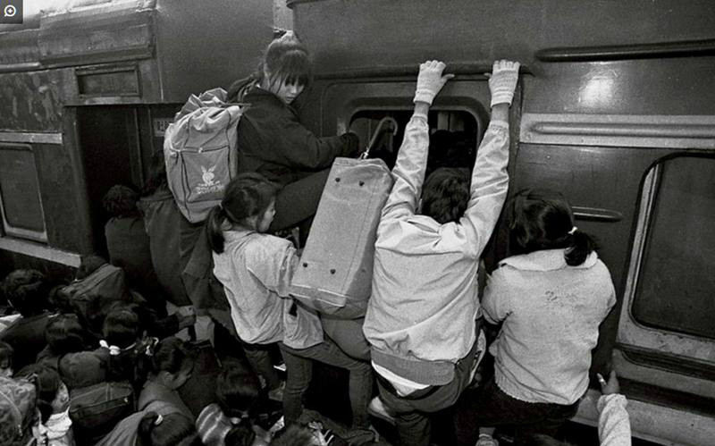 90年代深圳历史老照片:改革开放初期,优先发展的广州深圳是很多人眼中