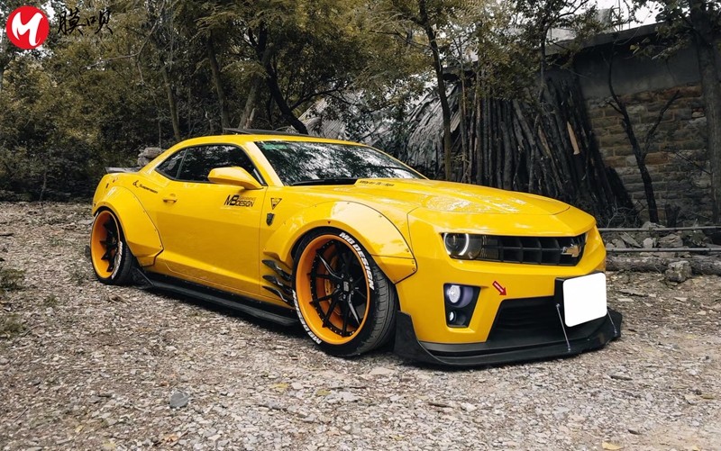 雪佛兰系列科迈罗大黄蜂改mb包围宽体加持