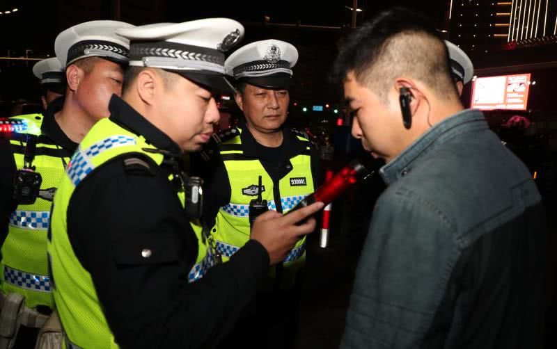 桂林又查车了!交警刚刚发布,一个晚上就抓了这么多人