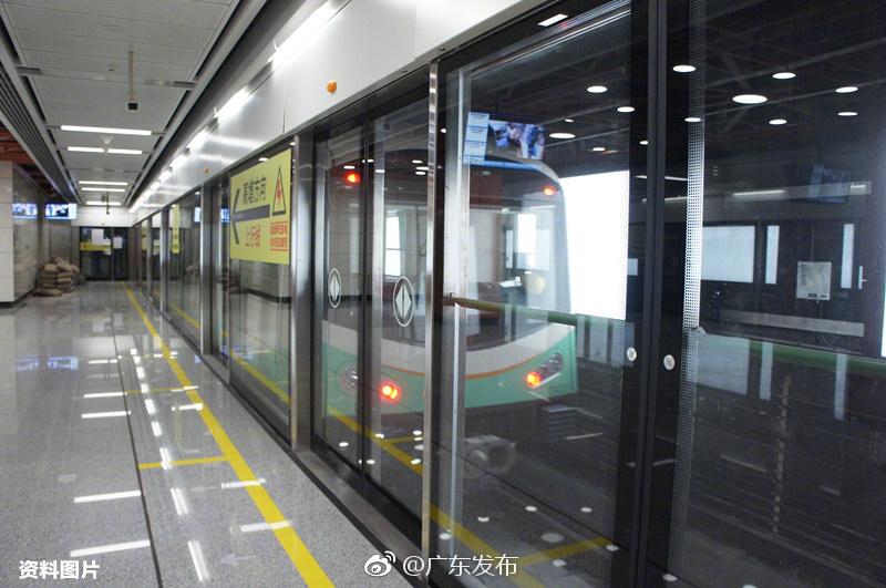 31日,1日广州地铁推迟1小时收车