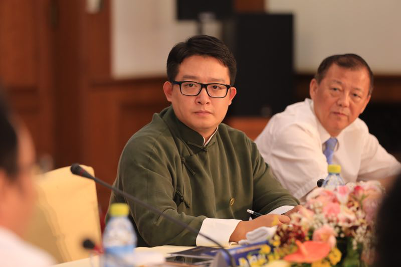 韦杰:让中国的超级英雄在特色小镇玩