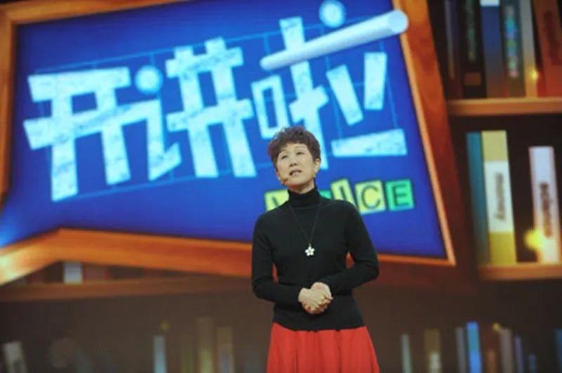 与癌症抗争20年后又患上抑郁症, 但她不仅出了书还成为《开讲啦》嘉宾