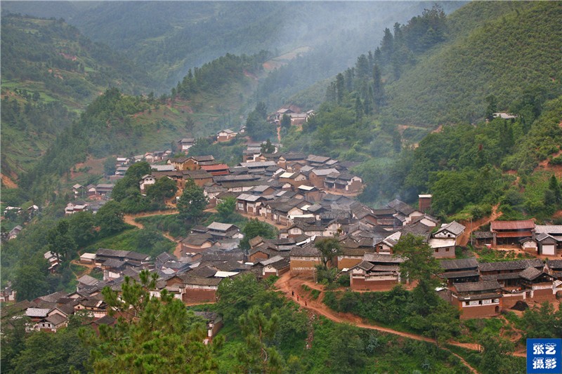 不愿走出秘境的彝族,在山上过着田园牧歌般的生活|彝族|秘境|生活|田园|牧歌_新浪新闻