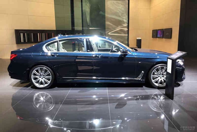 宝马7系40周年版售价公布