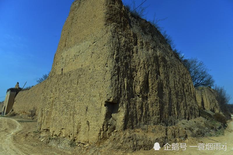 绛县横水镇有个建于明清时期的土围子